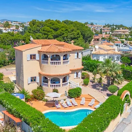 Villa Ortembach- Plusholidays